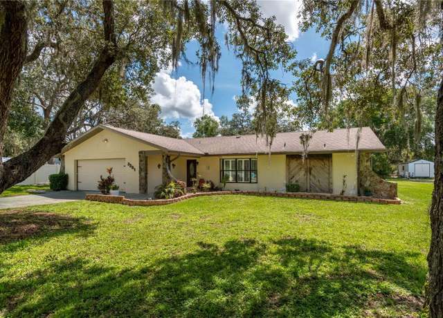 Property at 3231 S Eagle Pt, Inverness, FL 34450, 4 beds, 2.5 baths