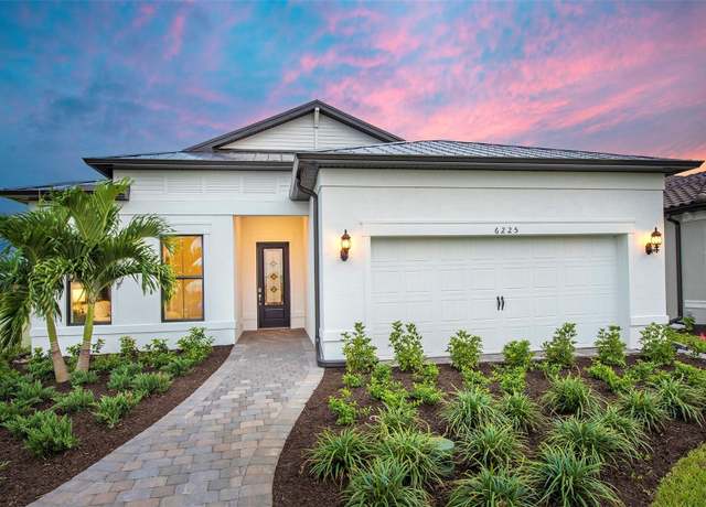 Property at 17921 Nadine Pl, Nokomis, FL 34275, 3 beds, 3 baths