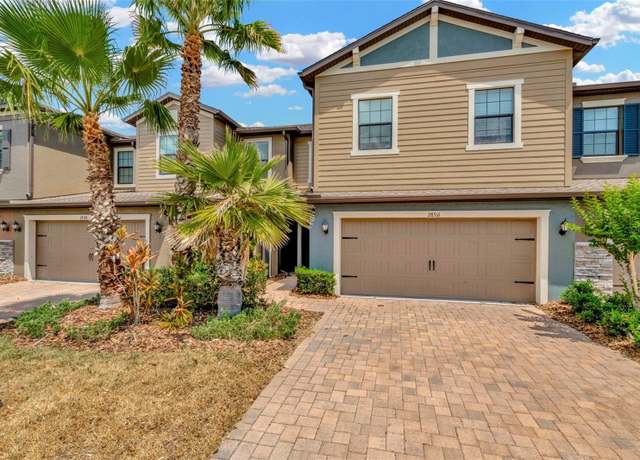 Property at 28516 Tranquil Lake Cir, Wesley Chapel, FL 33543, 3 beds, 2.5 baths