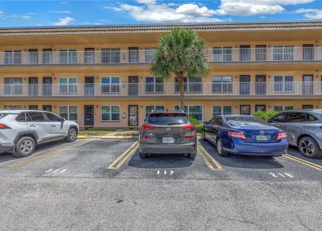 Property at 6400 46th Ave N #117, Kenneth City, FL 33709, 2 beds, 2 baths