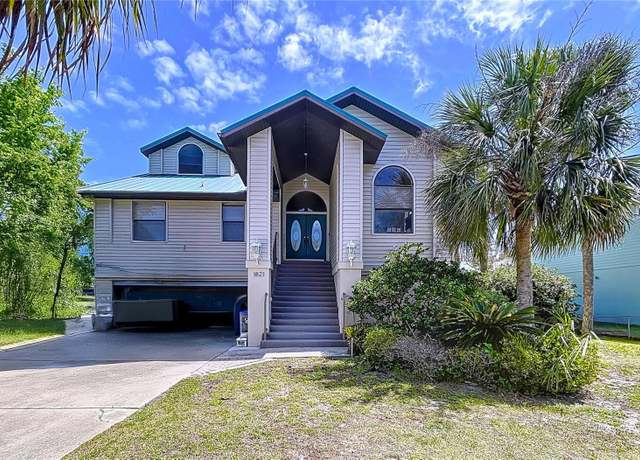 Property at 1821 NW 20th Ave, Crystal River, FL 34428, 4 beds, 3 baths