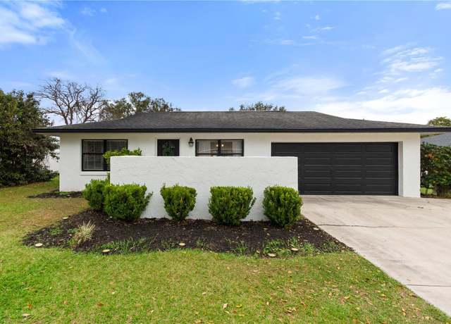 Property at 2326 Eastmeadows Rd, Lakeland, FL 33812, 3 beds, 2 baths