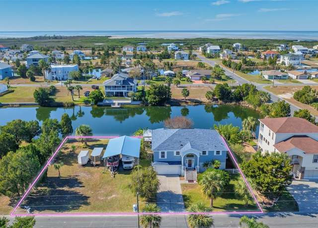 Property at 3295 Hibiscus Dr, Hernando Beach, FL 34607, 3 beds, 2.5 baths
