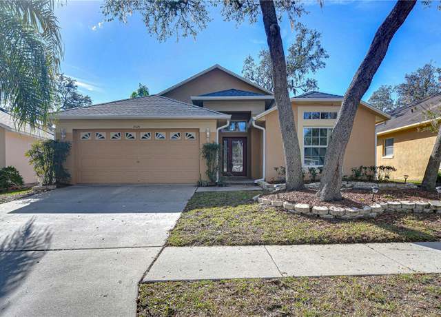 Property at 2529 Clareside Dr, Valrico, FL 33596, 4 beds, 2 baths