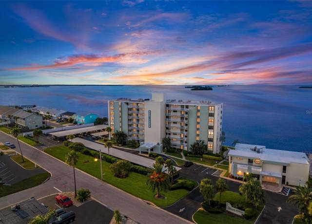 Property at 200 Woodette Dr Unit TR-B (102W), Dunedin, FL 34698, 2 beds, 2 baths