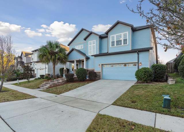 Property at 9971 NW 19th Rd, Gainesville, FL 32606, 4 beds, 3.5 baths