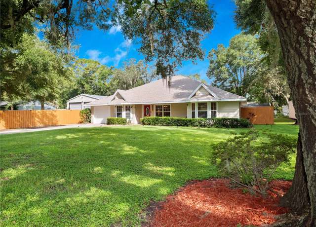 Property at 25731 Lido Ave, Sorrento, FL 32776, 3 beds, 3 baths