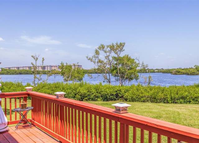 Property at 6499 99th Way N Unit 18B, St Petersburg, FL 33708, 3 beds, 2 baths