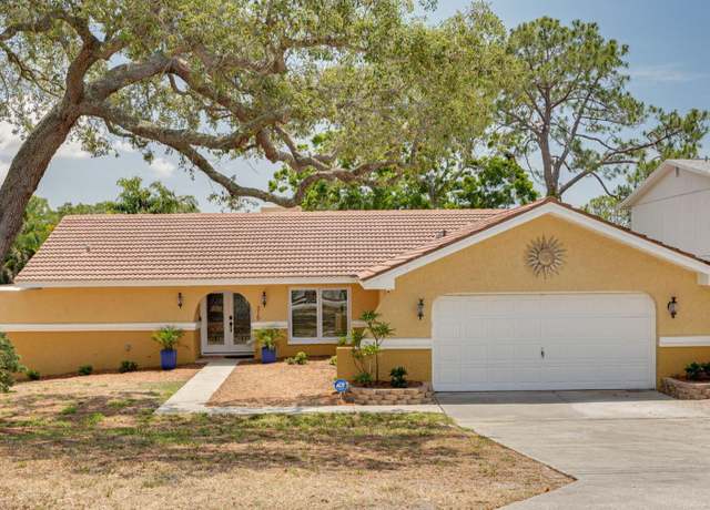 Property at 315 Ridge Rd, Palm Harbor, FL 34683, 3 beds, 2 baths