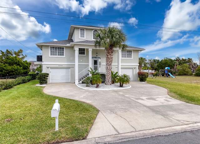Property at 3344 Gardenia Dr, Hernando Beach, FL 34607, 4 beds, 2.5 baths