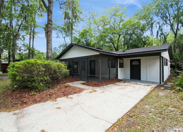 Property at 8706 NW 37th Cir, Gainesville, FL 32653, 2 beds, 2 baths
