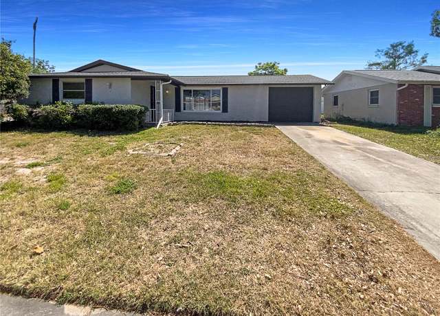 Property at 9210 Crabtree Ln, Port Richey, FL 34668, 2 beds, 2 baths