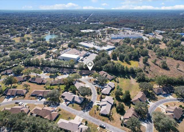 Property at 6268 W Weston Dr, Crystal River, FL 34429, 3 beds, 2 baths