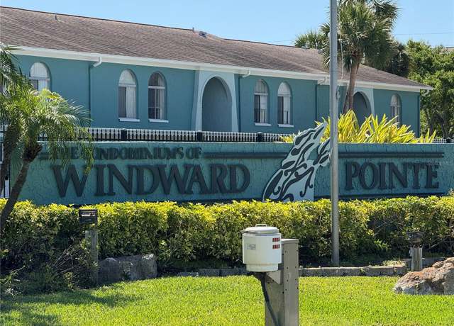Property at 11432 Bay St NE #11432, St Petersburg, FL 33716, 2 beds, 1.5 baths