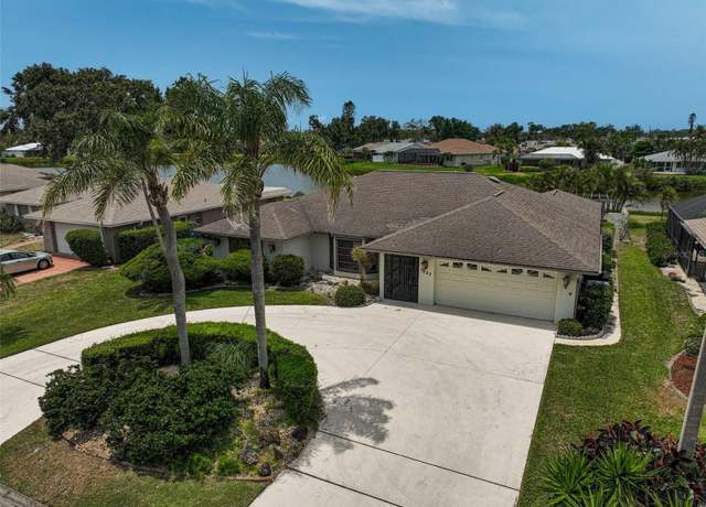 Property at 1227 Waterside Ln, Venice, FL 34285, 3 beds, 2 baths