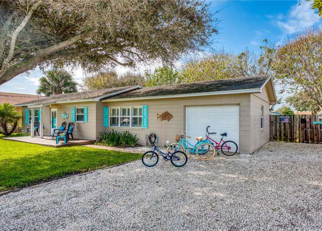 Property at 5467 1st St, St Augustine, FL 32080, 3 beds, 2 baths