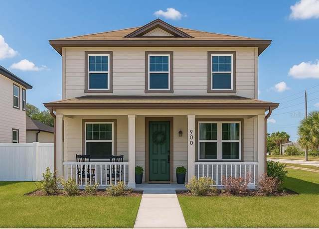 Property at 900 S Maple Ave, Sanford, FL 32771, 3 beds, 2.5 baths