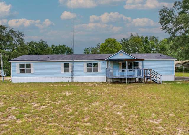Property at 15431 SE 28th St, Morriston, FL 32668, 4 beds, 2 baths