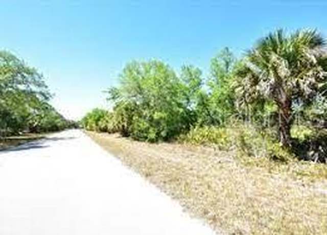 Property at 17126 Cynthia Ln, Port Charlotte, FL 33948