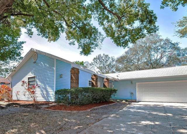 Property at 2580 Redwood Way, Clearwater, FL 33761, 4 beds, 2 baths