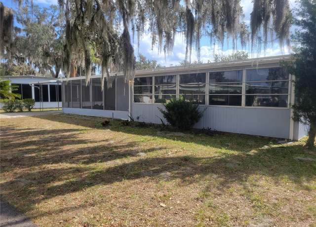 Property at 512 Cardinal Dr, Leesburg, FL 34788, 2 beds, 2 baths