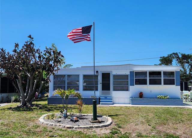 Property at 1252 Kingfisher Dr, Englewood, FL 34224, 2 beds, 1.5 baths