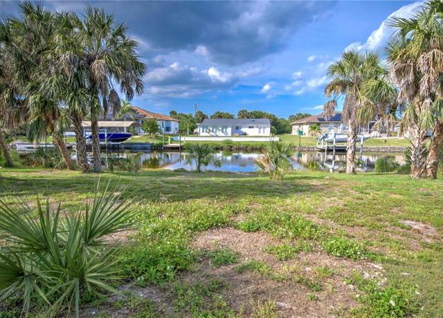 Property at 18546 Ashcroft Cir, Port Charlotte, FL 33948