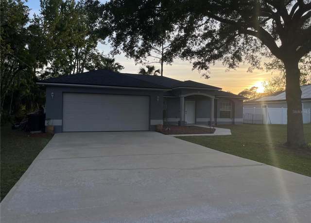 Property at 10 Pinetree Dr, Palm Coast, FL 32164, 4 beds, 2 baths