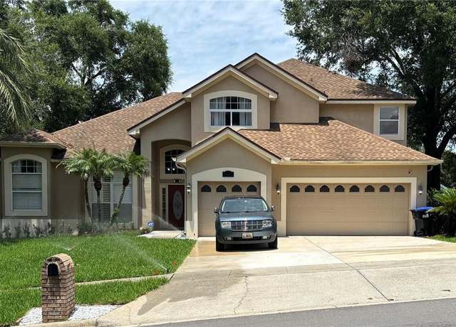 Property at 1445 Valley Pine Cir, Apopka, FL 32712, 4 beds, 4 baths