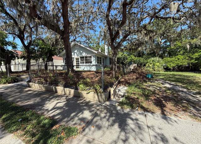 Property at 810 Virginia Ave, Tarpon Springs, FL 34689, 2 beds, 2 baths