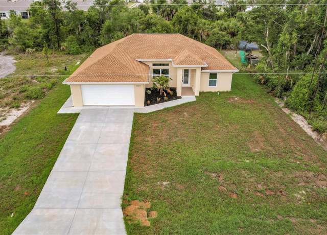 Property at 820 Bowman Ter, Port Charlotte, FL 33953, 3 beds, 2 baths
