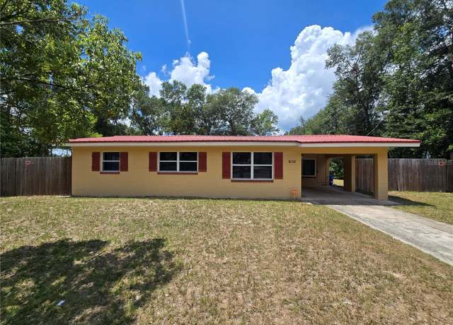 Property at 610 Lancaster Ave, Orange City, FL 32763, 3 beds, 1 bath
