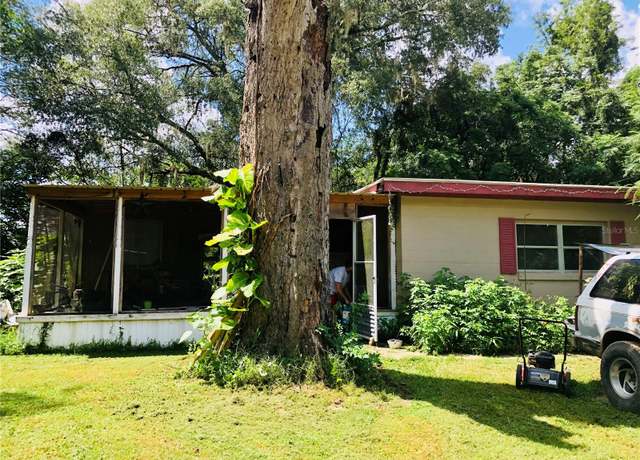 Property at 9641 NE 28th Ave, Anthony, FL 32617, 2 beds, 1 bath