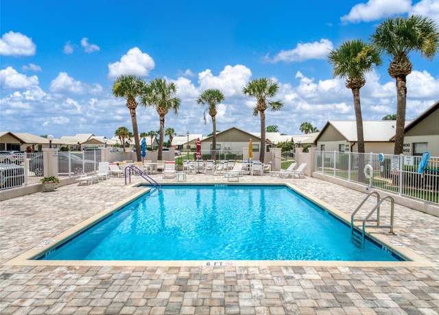 Property at 304 Villaway, Sebring, FL 33876, 2 beds, 2 baths