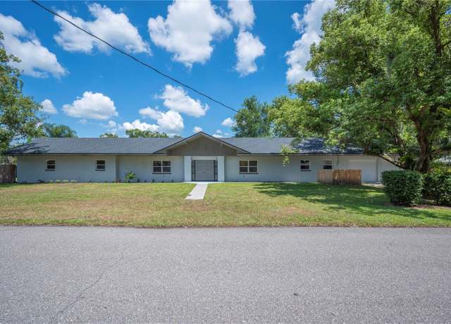 Property at 410 N Tecumseh Ave, Fort Meade, FL 33841, 3 beds, 2.5 baths