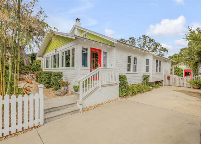 Property at 216 Florida Ave, New Smyrna Beach, FL 32169, 3 beds, 2 baths