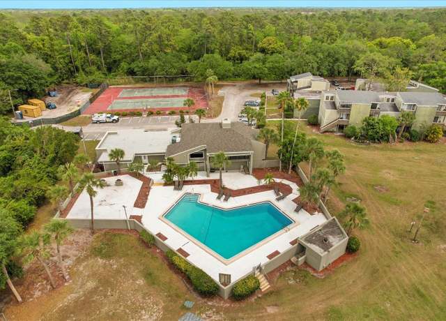 Property at 194 Scottsdale Sq #194, Winter Park, FL 32792, 2 beds, 1.5 baths