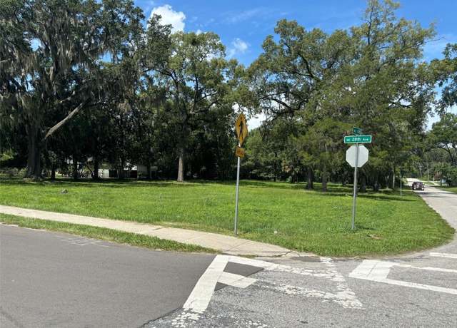 Property at 934 NE 28th Ave, Ocala, FL 34470