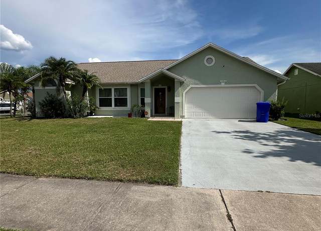 Property at 1562 Jason St, Kissimmee, FL 34744, 3 beds, 2 baths