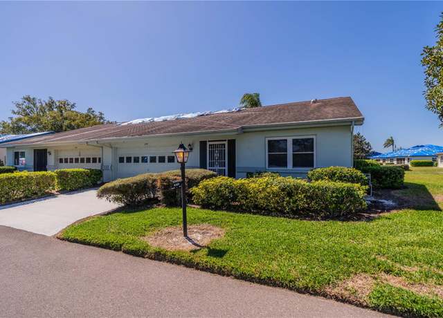 Property at 2720 Lancaster Dr, Sun City Center, FL 33573, 2 beds, 2 baths