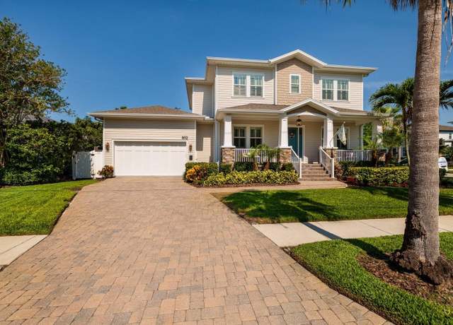 Property at 852 Cordova Blvd NE, St Petersburg, FL 33704, 5 beds, 4.5 baths