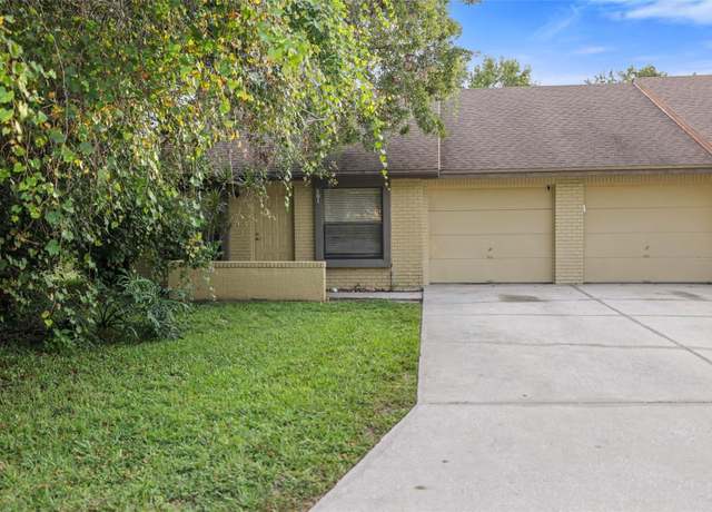 Property at 501 E Curlew Pl #501, Tarpon Springs, FL 34689, 3 beds, 2 baths