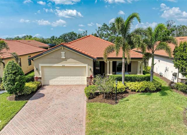 Property at 10015 Marbella Dr, Bradenton, FL 34211, 3 beds, 3 baths