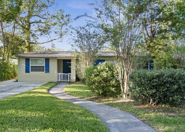 Property at 516 Eastway Dr, Lakeland, FL 33803, 4 beds, 2 baths