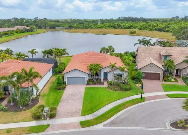 Property at 5923 Snowy Egret Dr, Sarasota, FL 34238, 3 beds, 3 baths