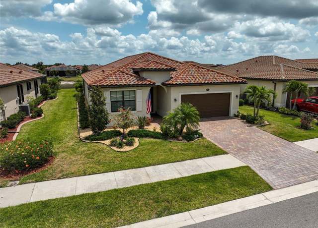 Property at 20542 Trattoria Loop, Venice, FL 34293, 4 beds, 3 baths