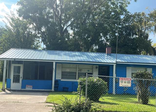 Property at 521 N Main St, Hastings, FL 32145, 3 beds, 1 bath