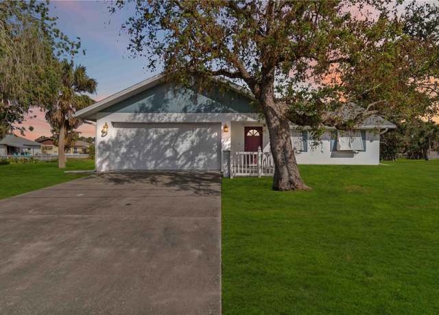Property at 2281 Mars Rd, Venice, FL 34293, 2 beds, 2 baths