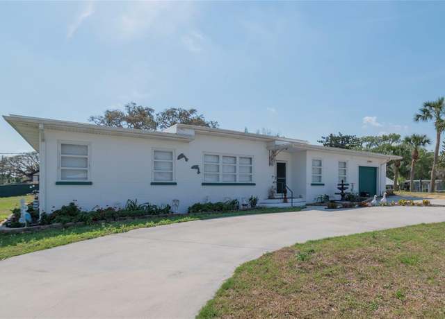 Property at 2200 S Peninsula Dr, Daytona Beach, FL 32118, 3 beds, 1.5 baths