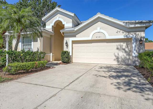 Property at 6721 Oak Manor Dr, Lakewood Ranch, FL 34202, 3 beds, 2 baths